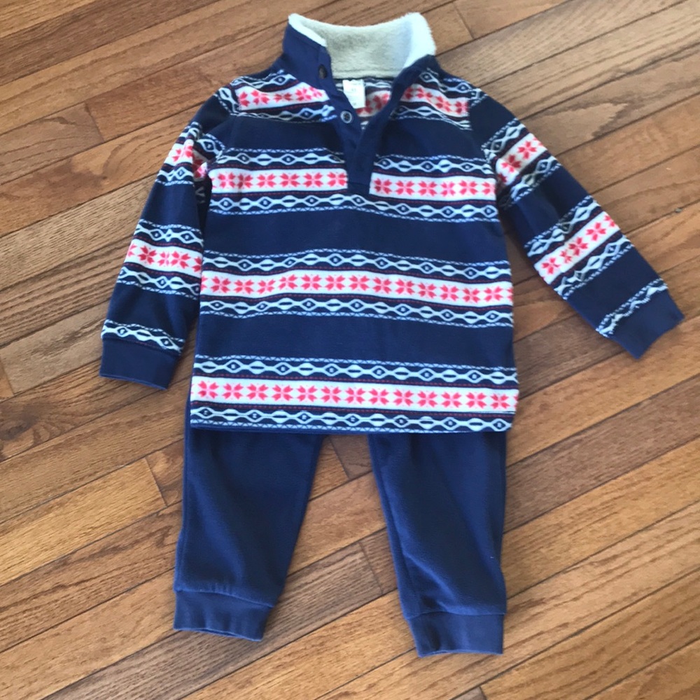 4t Carter’s two piece set